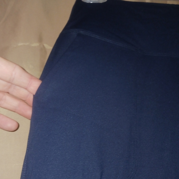 Ladies joggers - Picture 4 of 7